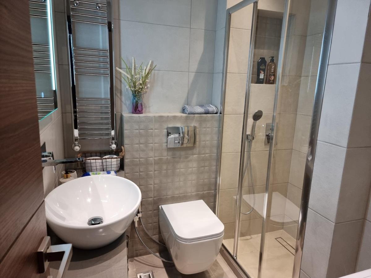 Iris City Center Premium Studio Thessaloníki Ngoại thất bức ảnh