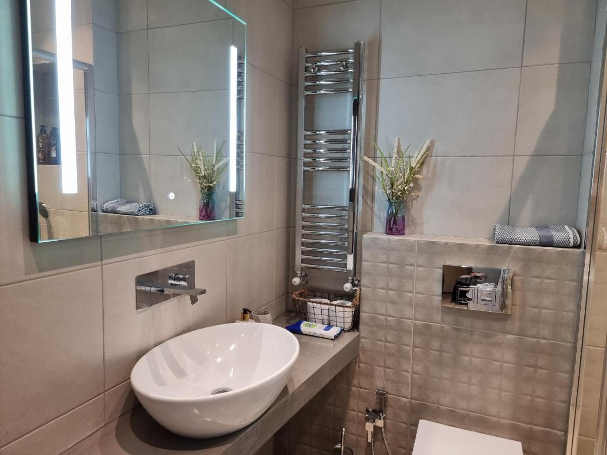 Iris City Center Premium Studio Thessaloníki Ngoại thất bức ảnh
