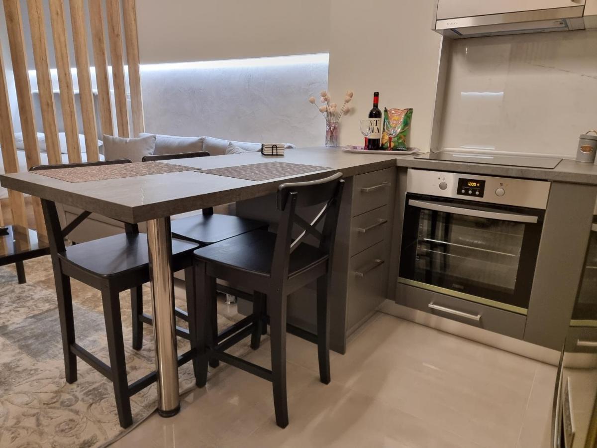 Iris City Center Premium Studio Thessaloníki Ngoại thất bức ảnh